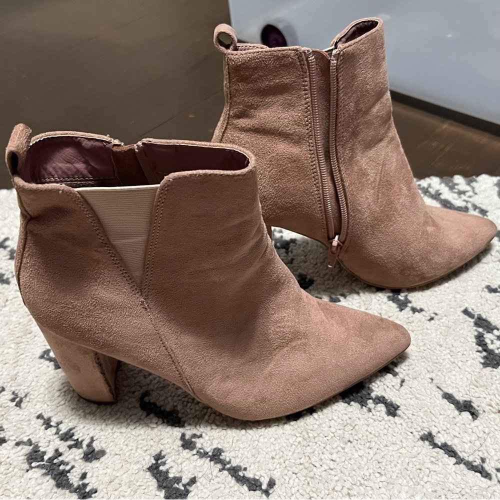 Pink booties - Picture 2 of 6